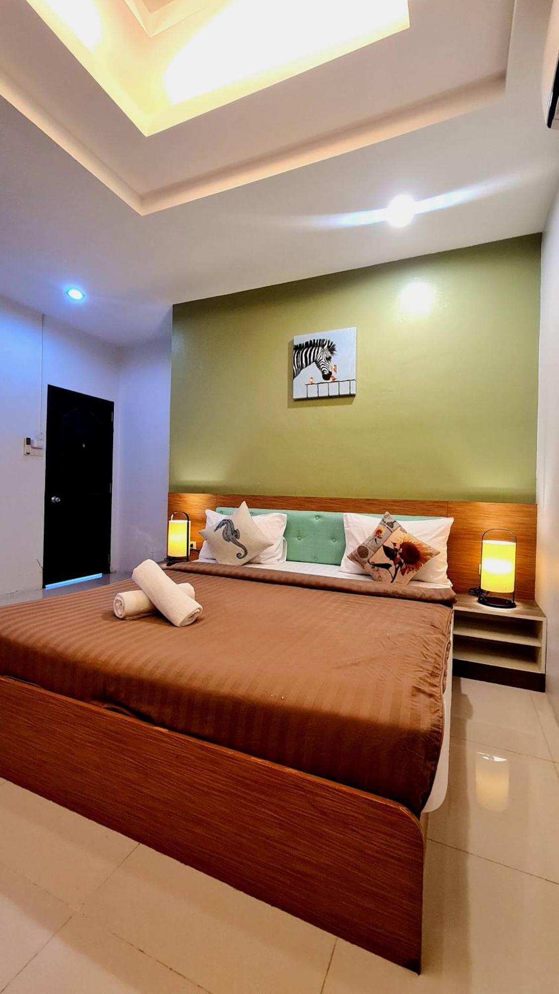 Samed Port View Aparthotel Koh Samet Exterior photo